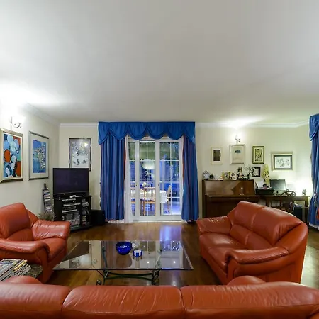 Piano - Four Bedroom With Terrace And Swimming Pool