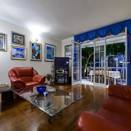 Vila Piano - Four Bedroom With Terrace And Swimming Pool Mlini