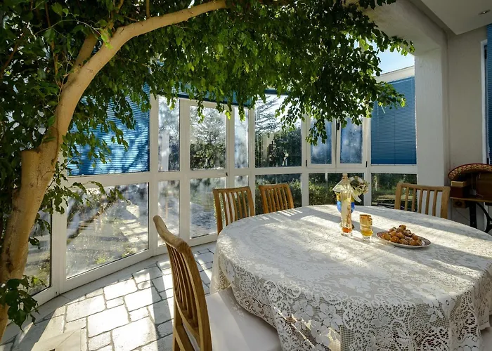 Villa Piano - Four Bedroom With Terrace And Swimming Pool