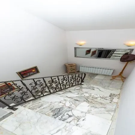Piano - Four Bedroom With Terrace And Swimming Pool Вилла Млини