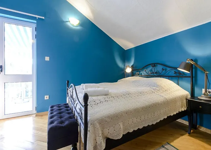 Piano - Four Bedroom With Terrace And Swimming Pool Mlini